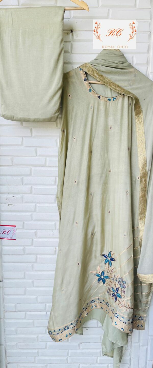 Silk Banarasi With Cut Dana Pearl Embroidery Suit - TIF 664