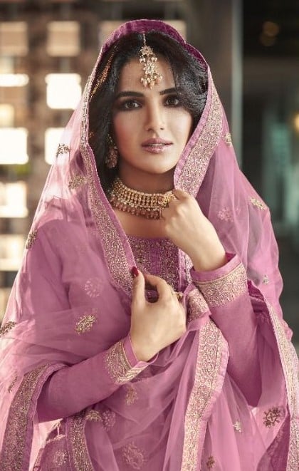 Amirah Fantastic 16095 - Pure Viscose Dola Jacquard With Embroidery Suit