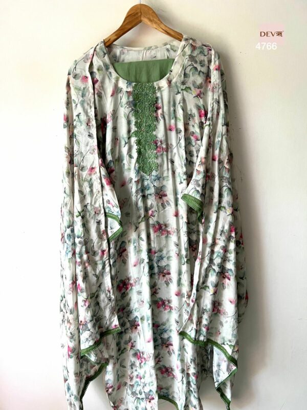 Pure Muslin Printed With Crochet Laces Suit