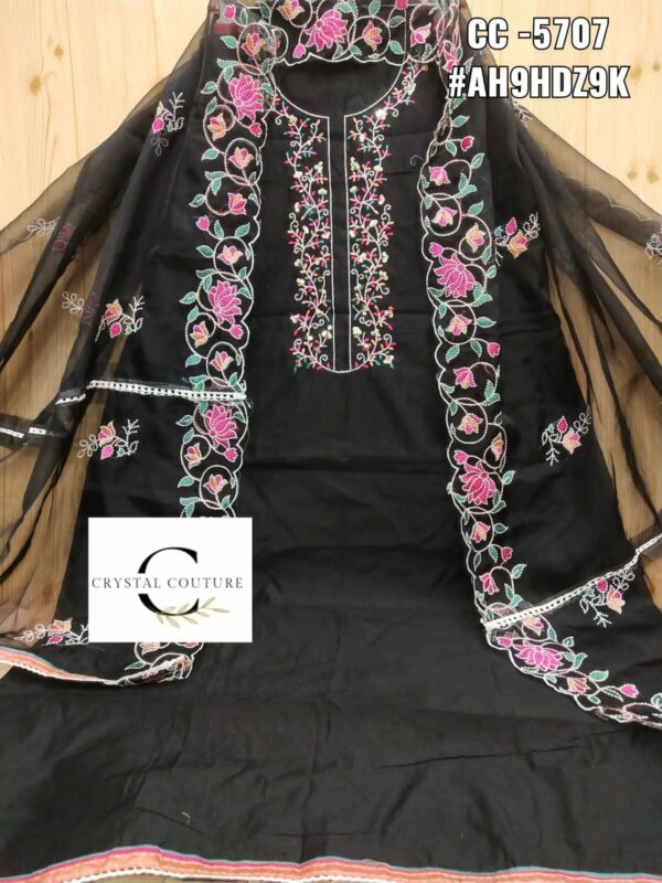 Premium Maheshwari Chanderi With Beautiful Resham Embroidered Suit