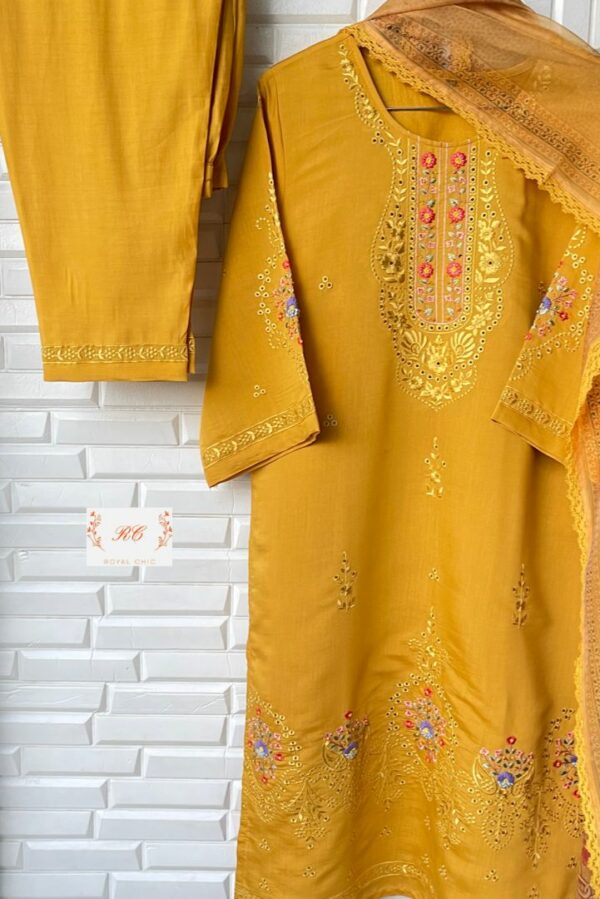 Ready To Wear Cotton Silk Embroidered Suit