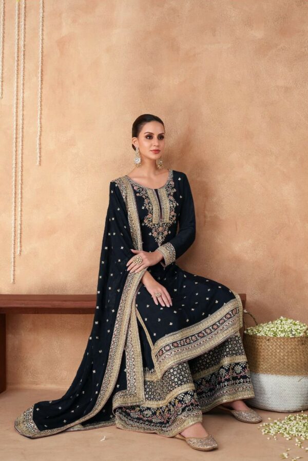 Gulkayra Izhaar 7194 - Real Georgette & Chinon Embroidered Stitched Dress