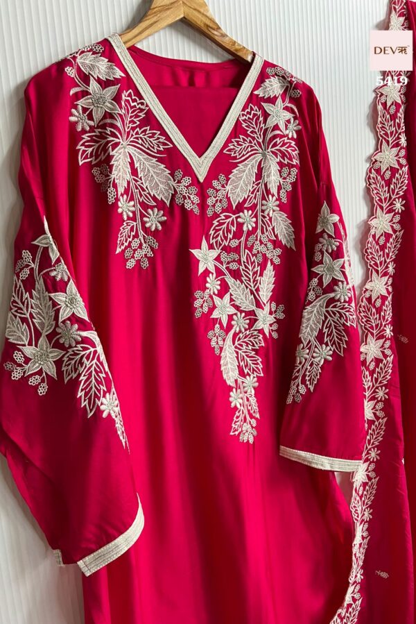 Pure Russian Silk With Beautiful Threadwork Pakistani Style Suit