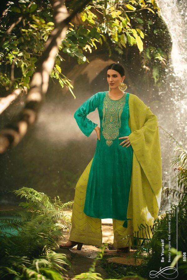 Aiqa Hasrat 8506 - Pure Velvet With Fancy Work Suit
