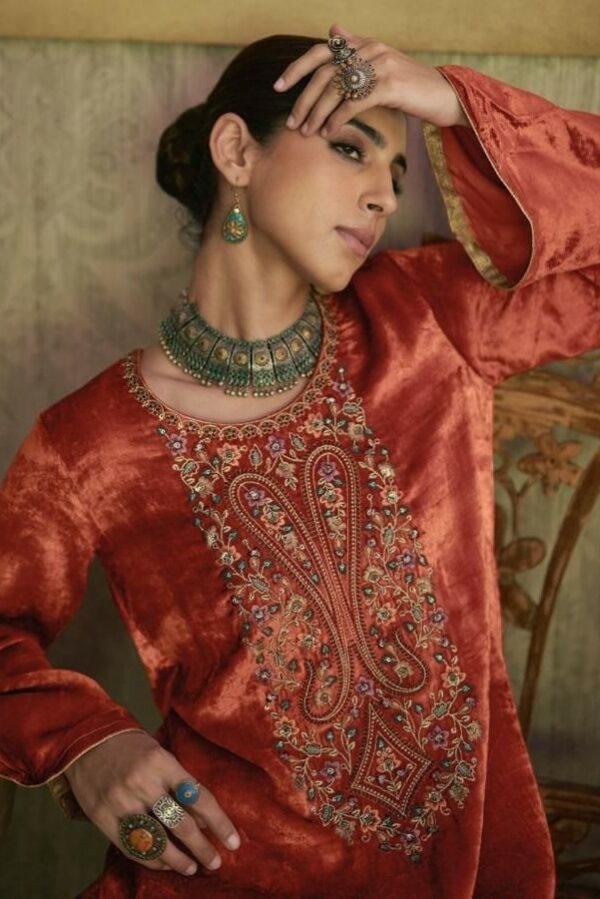 Kesar Queen 94004 - Pure Viscose Plush Velvet With Elegant Embroidery Suit