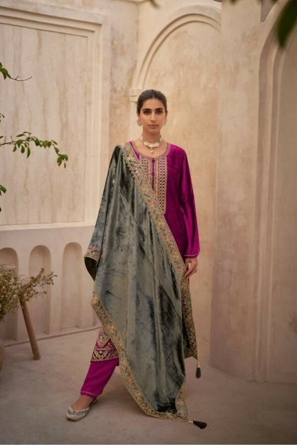 Kesar Ibadat 89001 - Pure Viscose Plush Velvet With Elegant Embroidery Suit