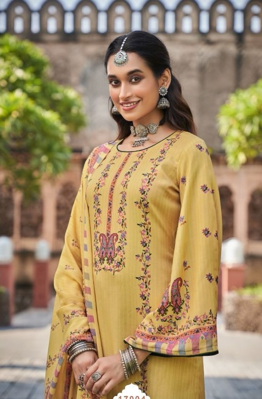 Kesar Libas e Ishq 17004 - Pure Pashmina Printed With Embroidery Suit