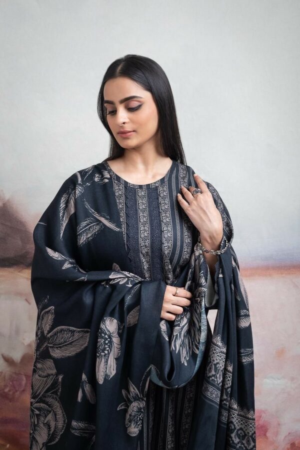 Naariti - Pashmina Print With Lace Work Suit