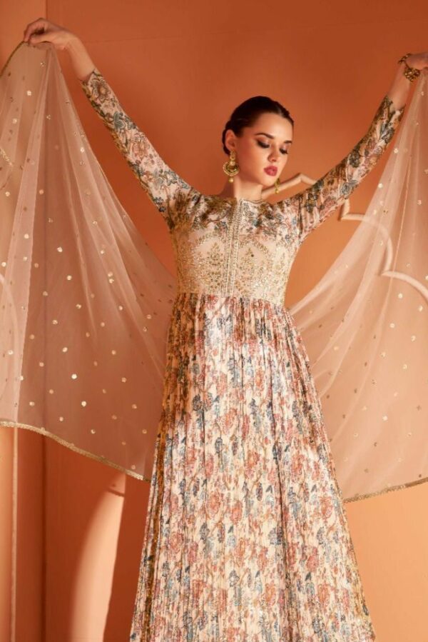 Sayuri Saheli 5269 - Real Georgette Embroidered Dress