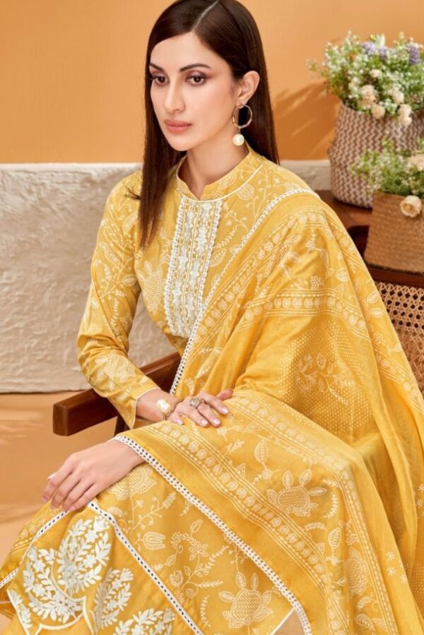 VP Gulbagh 82005 - Pure Lawn Cotton Block Khadi Printed With Embroidery Suit