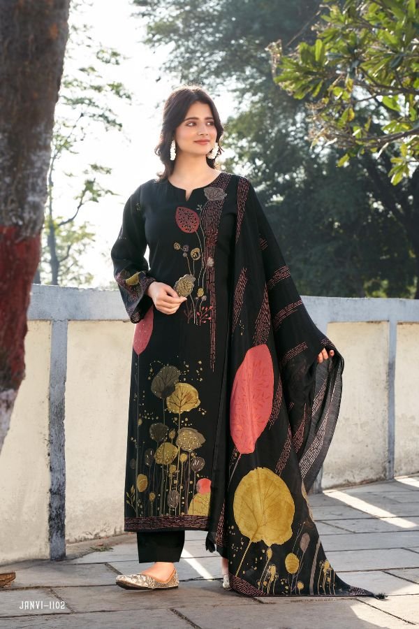 Mumtaz Janvi 1104 - Pure Muslin Digital Print with Designer Heavy Embroidery Suit
