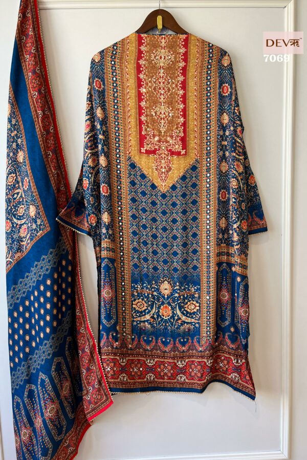 Pure Muslin Printed Beautiful Pakistani Print & Mirror Work Suit