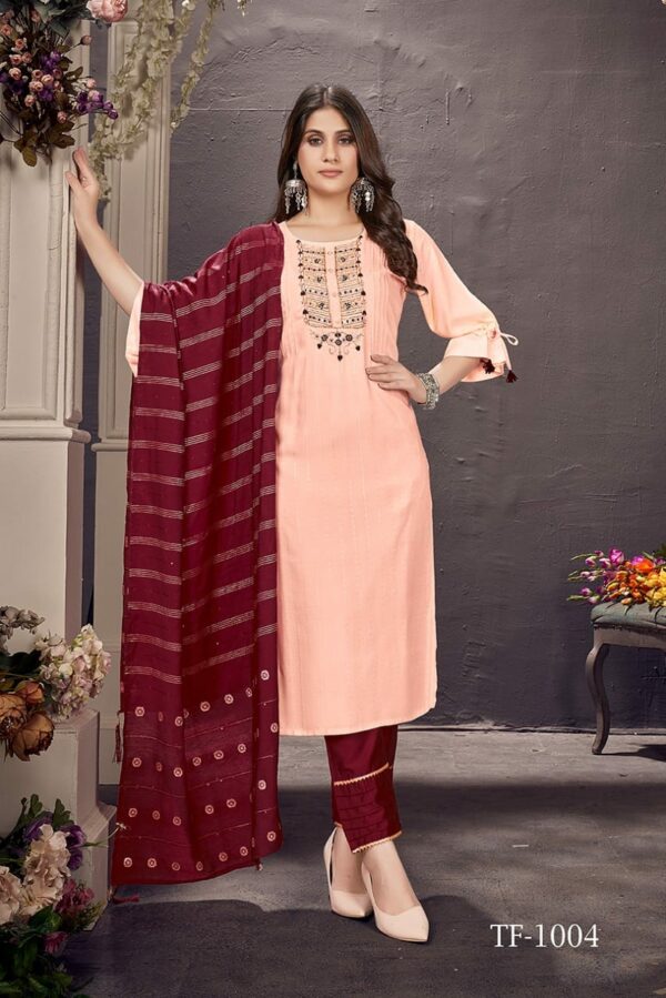 Look Me 1004 - Lurex Viscose With Handwork And Embroidery Stitched Suit