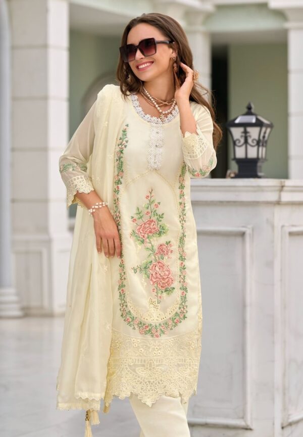 Zaveri Khawaab 1292 - Heavy Organza Embroidered Stitched Suit