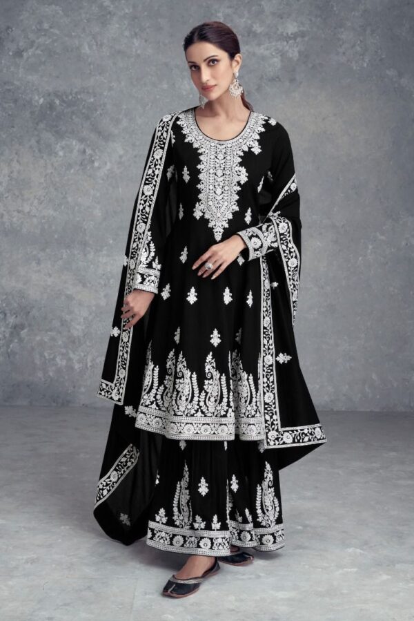Gulkayra Farana - Real Chinon With Embroidery Stitched Dress
