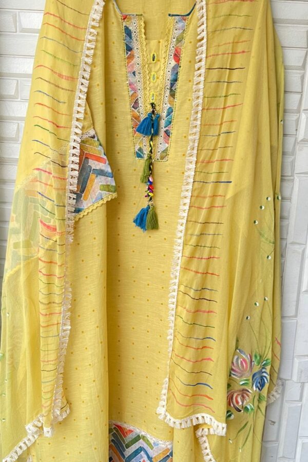 Pure Linen Printed With Mirror, Sequence & Resham Embroidery Suit
