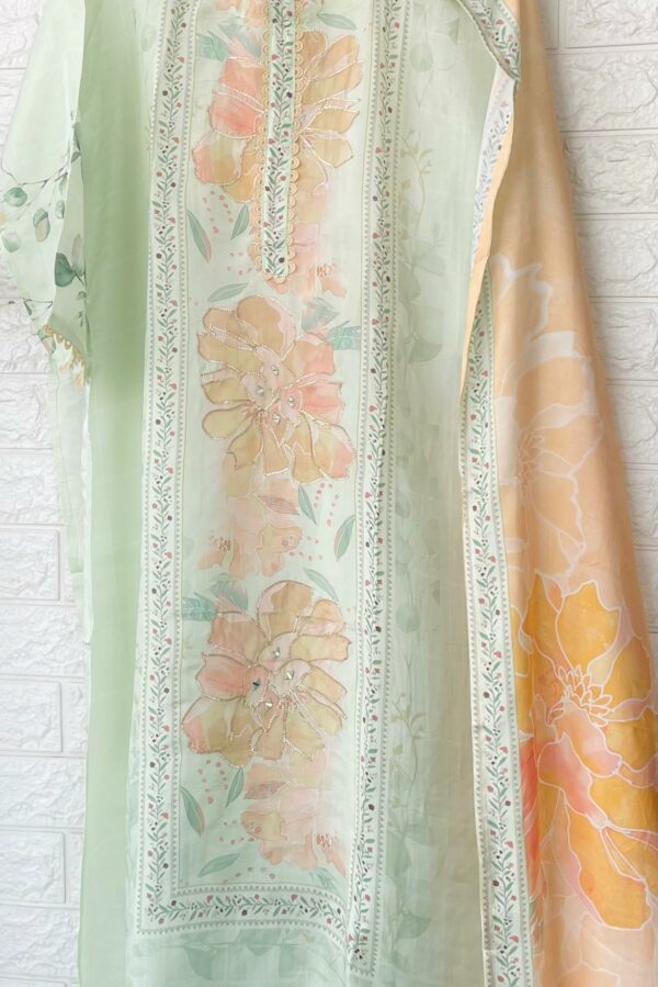 Beautiful Opara Silk Digital Printed Suit