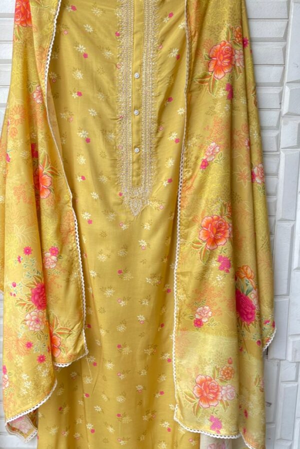 Muslin Printed With Sequence & Resham Embroidery Suit
