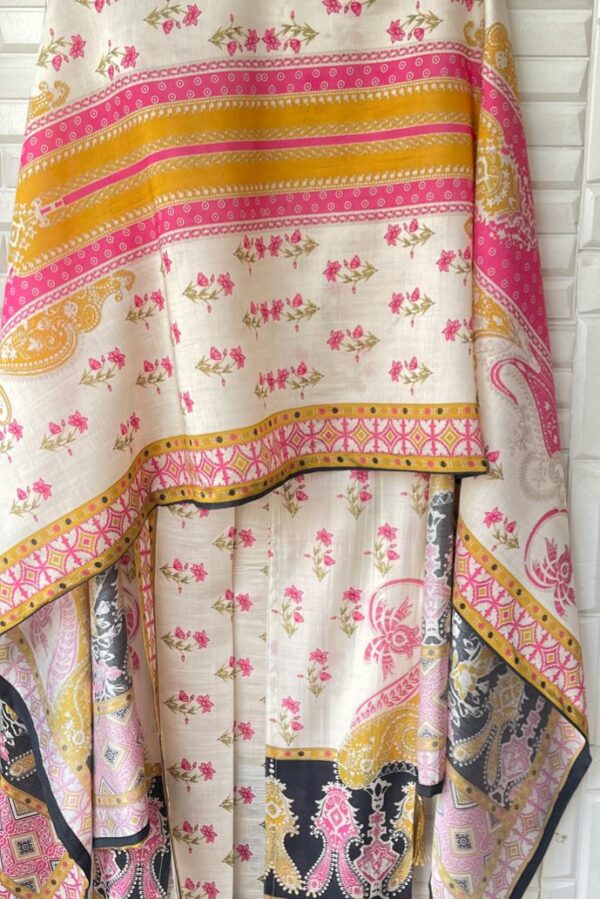 Muslin Silk Printed With Mirror & Resham Embroidery Suit