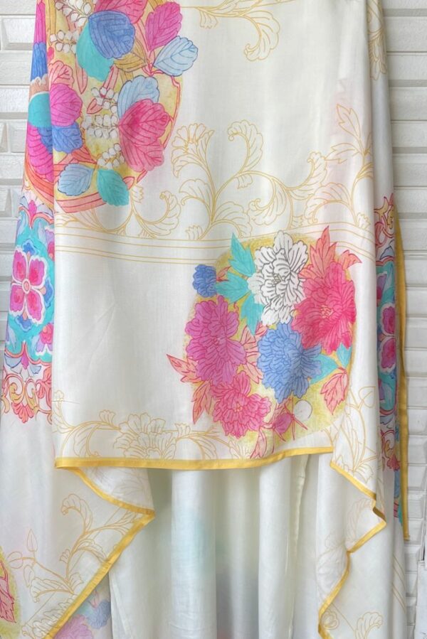 Muslin Printed With Mirror, Zari & Resham Embroidery Suit